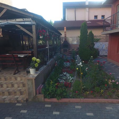 Vila Efor เอโฟริเอนอร์ด ภายนอก รูปภาพ
