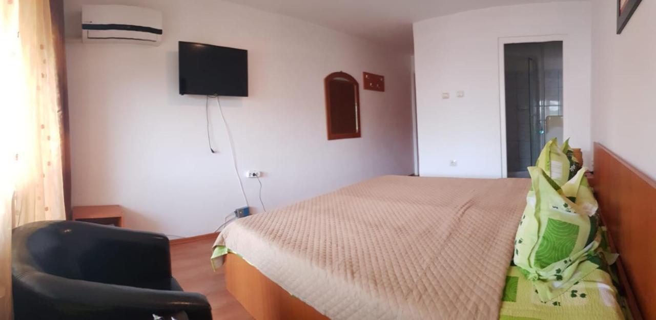 Vila Efor เอโฟริเอนอร์ด ภายนอก รูปภาพ