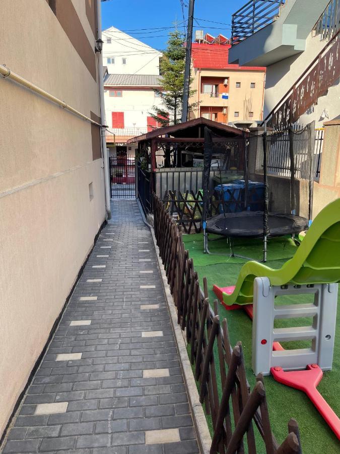 Vila Efor เอโฟริเอนอร์ด ภายนอก รูปภาพ