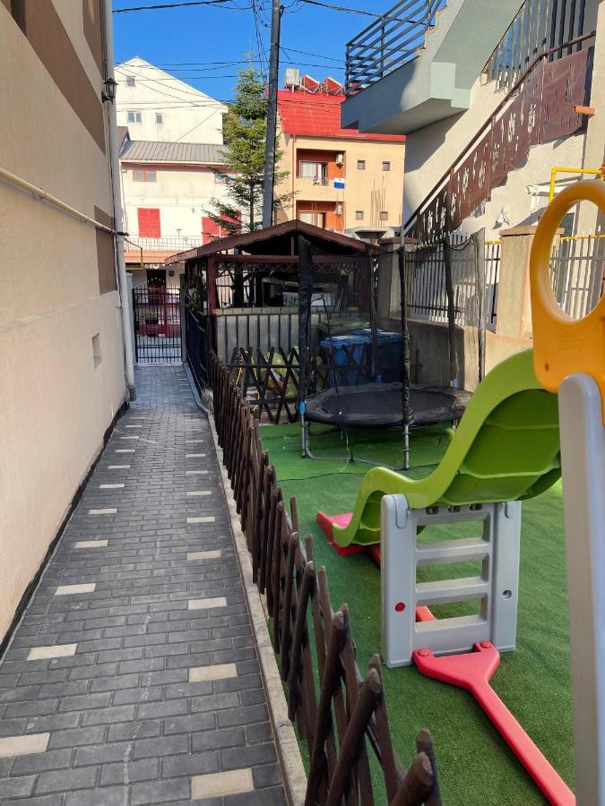 Vila Efor เอโฟริเอนอร์ด ภายนอก รูปภาพ