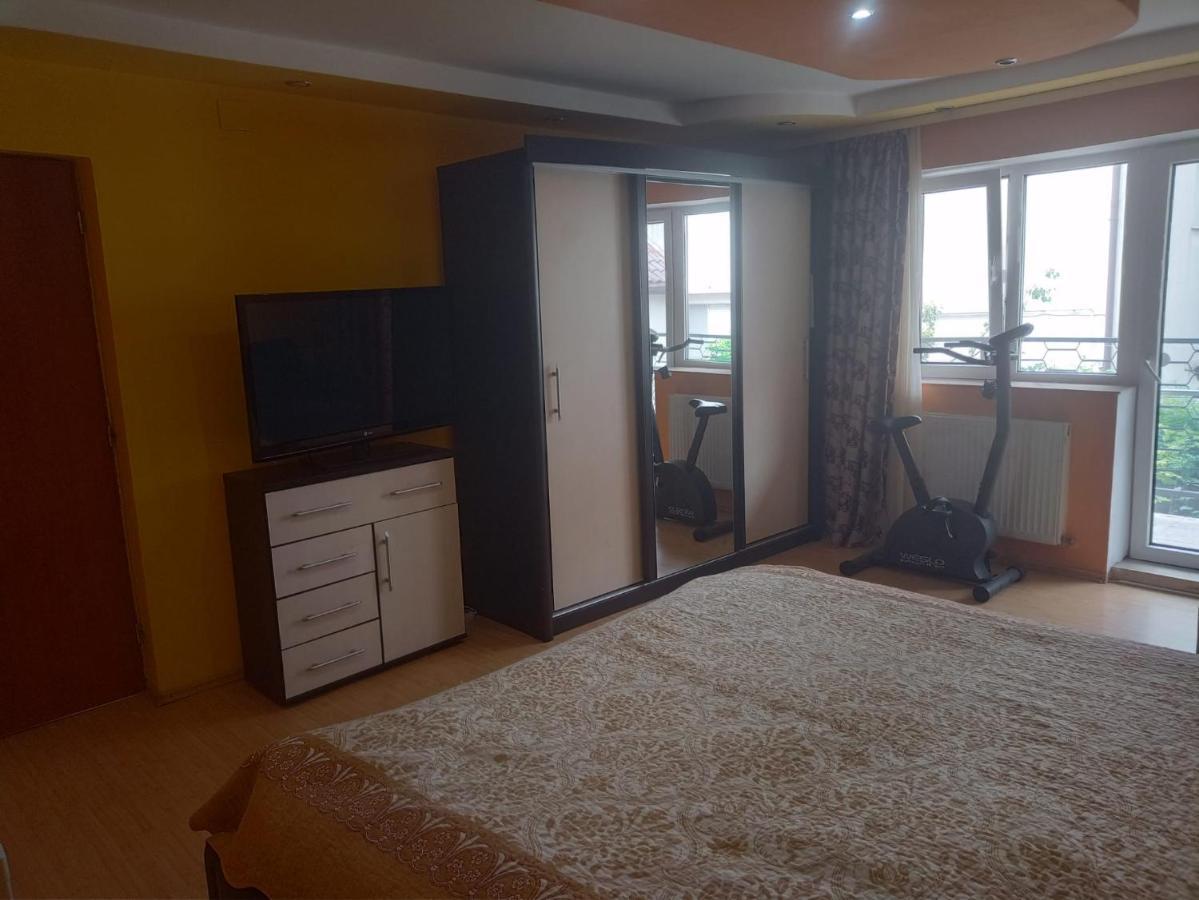 Vila Efor เอโฟริเอนอร์ด ภายนอก รูปภาพ