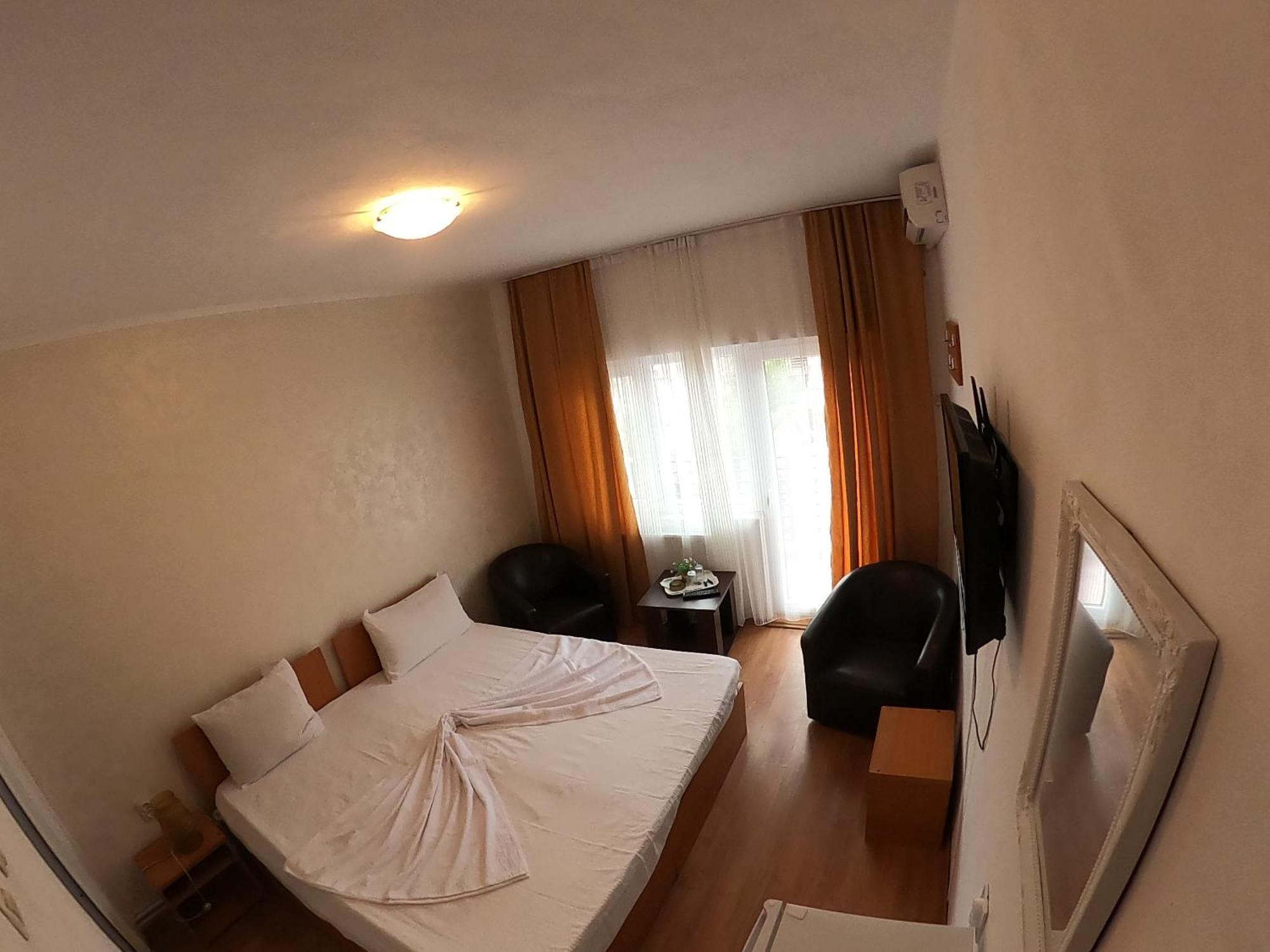 Vila Efor เอโฟริเอนอร์ด ภายนอก รูปภาพ