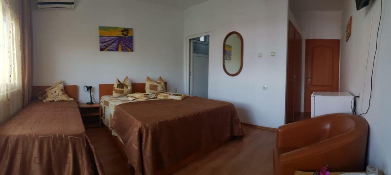 Vila Efor เอโฟริเอนอร์ด ภายนอก รูปภาพ